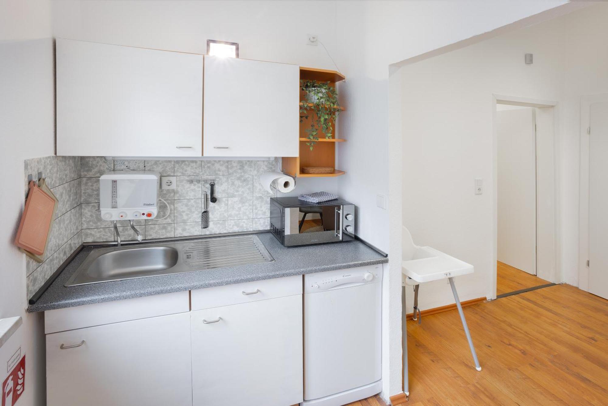 Ruhrapartments #Naehe A40 #Zentral #Fastwifi #Perfekt Fuer Familien Und Geschaeftsreisen Bochum Bagian luar foto